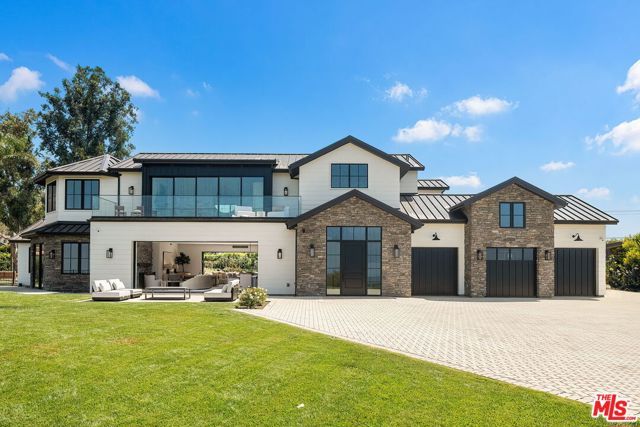 29623 Harvester Road, Malibu, CA 90265
