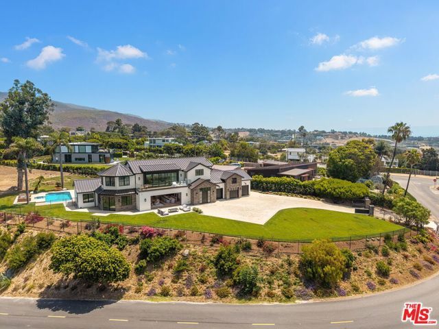 29623 Harvester Road, Malibu, CA 90265