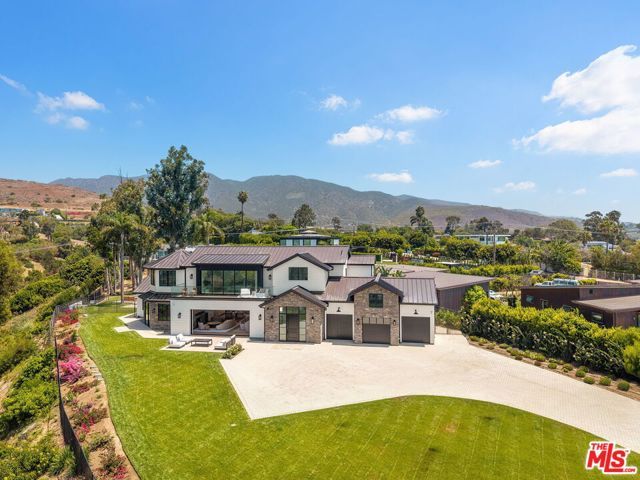29623 Harvester Road, Malibu, CA 90265