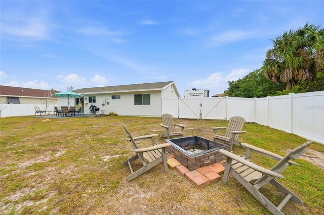 18970 MCGRATH CIRCLE, Port Charlotte, FL 33948