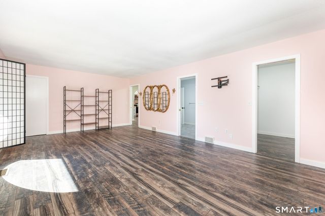 757 Jerome Avenue, Bristol, CT 06010