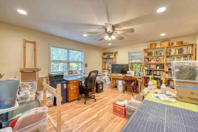 286 Walnut Lane, Blue Ridge, GA 30513