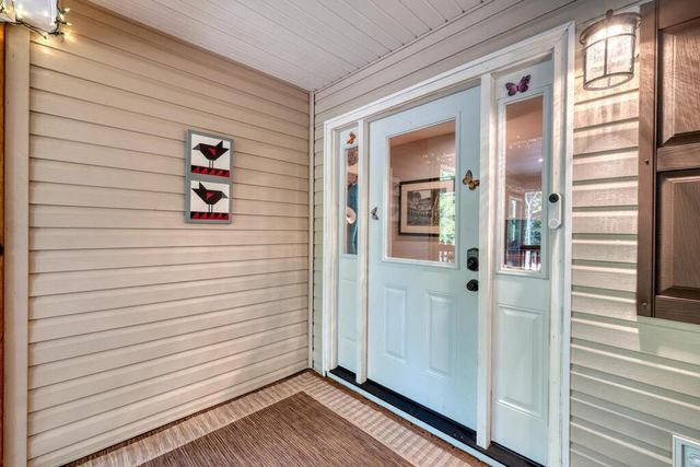 286 Walnut Lane, Blue Ridge, GA 30513
