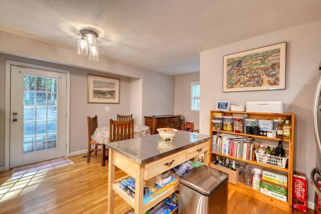 286 Walnut Lane, Blue Ridge, GA 30513