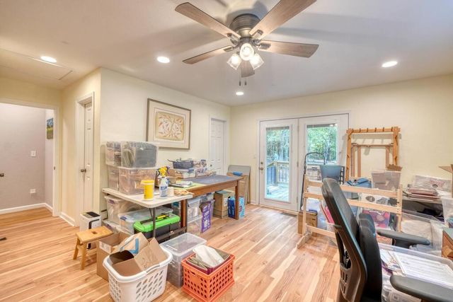 286 Walnut Lane, Blue Ridge, GA 30513