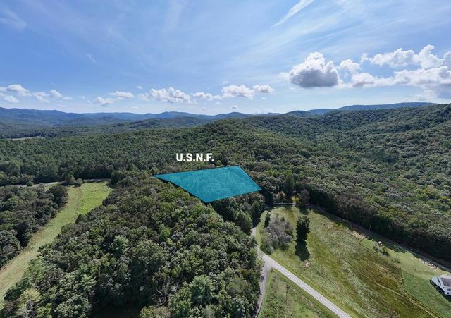 286 Walnut Lane, Blue Ridge, GA 30513