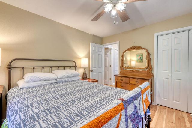 286 Walnut Lane, Blue Ridge, GA 30513