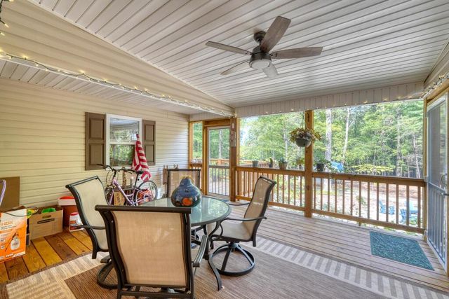 286 Walnut Lane, Blue Ridge, GA 30513