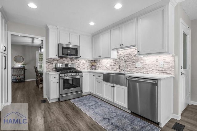 1154 River Drive, Darien, GA 31305