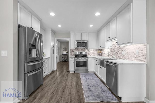 1154 River Drive, Darien, GA 31305
