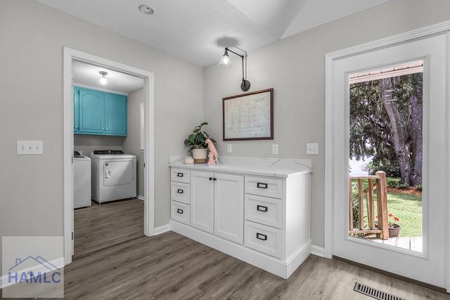 1154 River Drive, Darien, GA 31305