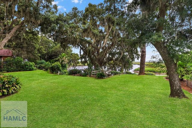 1154 River Drive, Darien, GA 31305