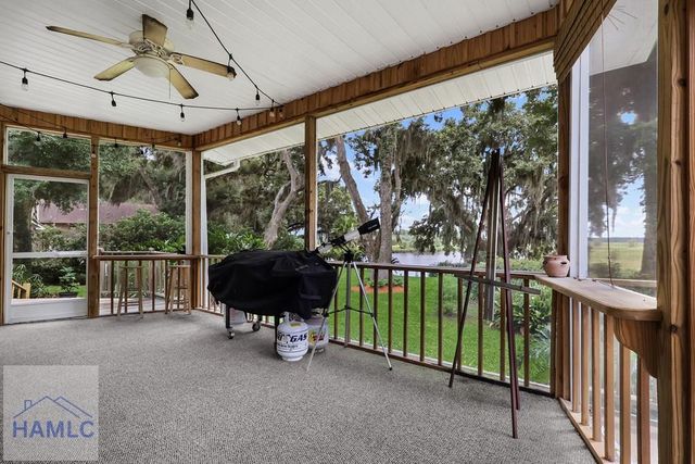 1154 River Drive, Darien, GA 31305