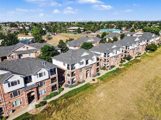 8952 Fox Dr 7-201, Thornton, CO 80260