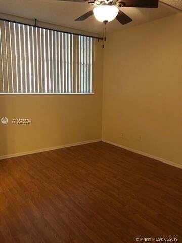 1911 Sabal Palm Drive 104, Davie, FL 33324