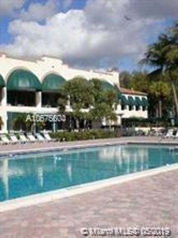 1911 Sabal Palm Drive 104, Davie, FL 33324