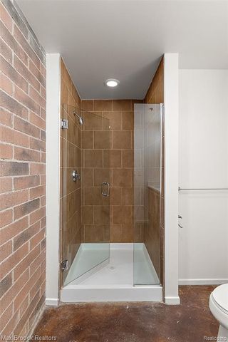 333 E Parent Avenue 28, Royal Oak, MI 48067