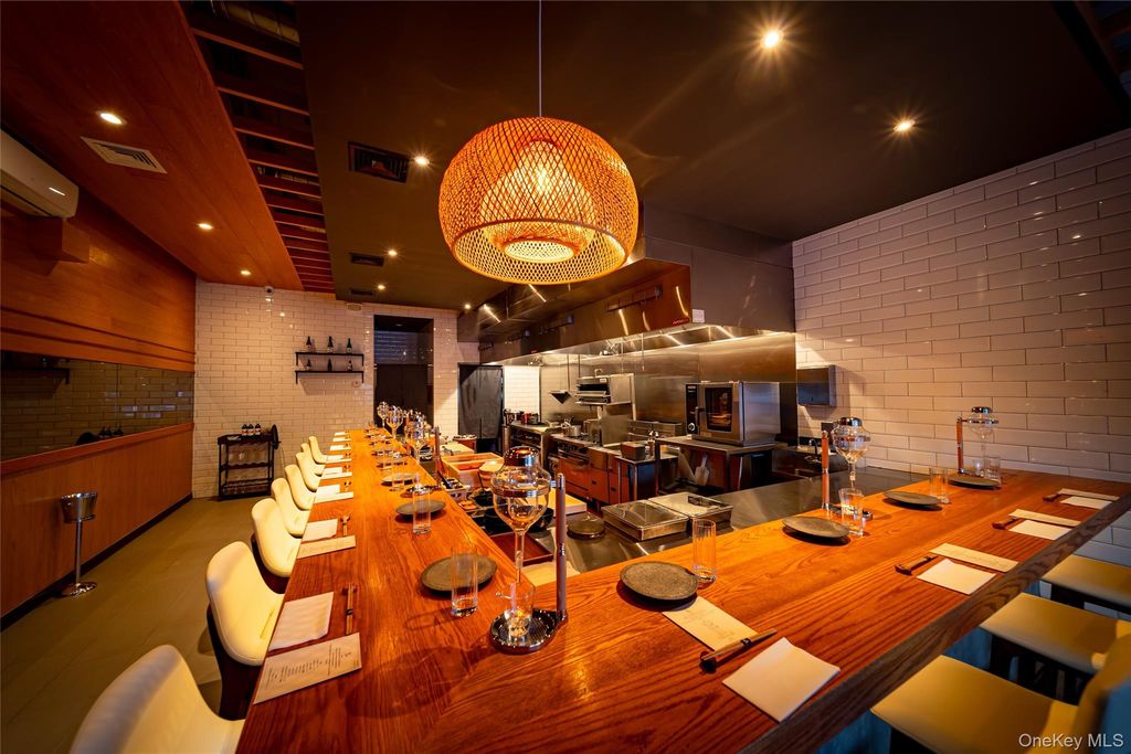 1113 N 25A Route 3E, Stony Brook, NY 11790