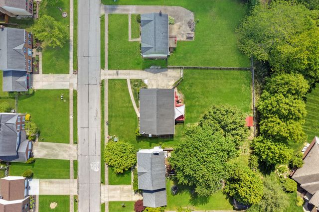 6099 Tosha Drive, Burlington, KY 41005