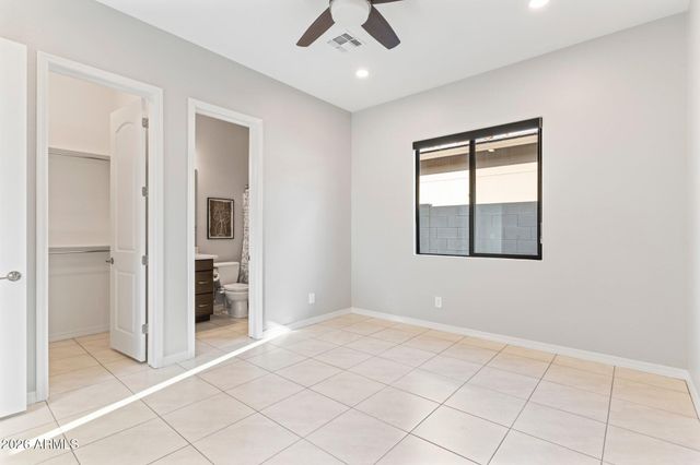 719 E Summerside Road, Phoenix, AZ 85042
