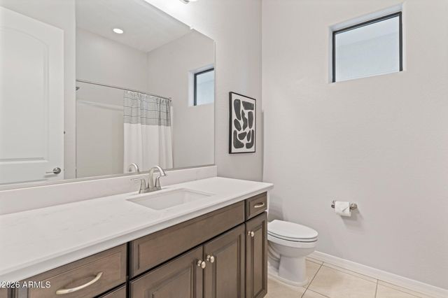 719 E Summerside Road, Phoenix, AZ 85042