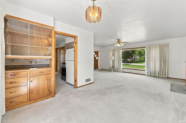 2305 Hiawatha Boulevard, Fort Wayne, IN 46809