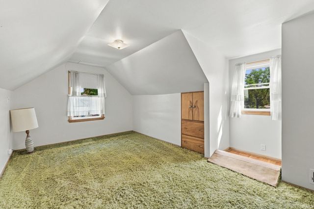 2305 Hiawatha Boulevard, Fort Wayne, IN 46809