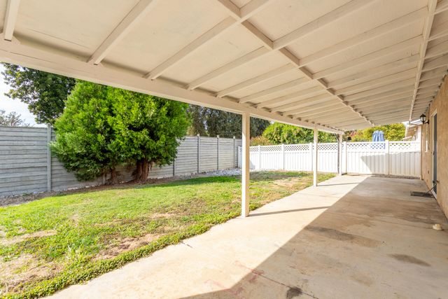 3702 Vinewood Drive, Anderson, CA 96007