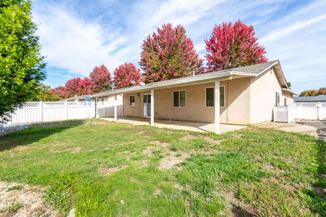 3702 Vinewood Drive, Anderson, CA 96007