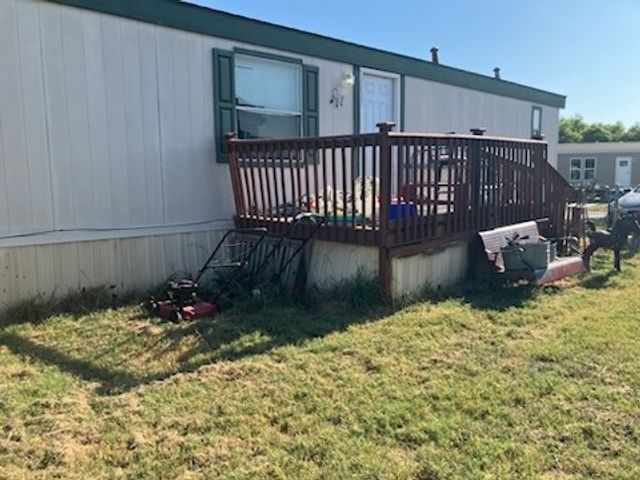 106 Preston Drive, Sanger, TX 76266