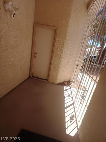 8183 Burnt Sienna Street, Las Vegas, NV 89123