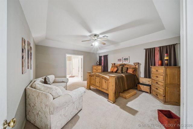 6607 Silver Oak Terrace W, Tulsa, OK 74107