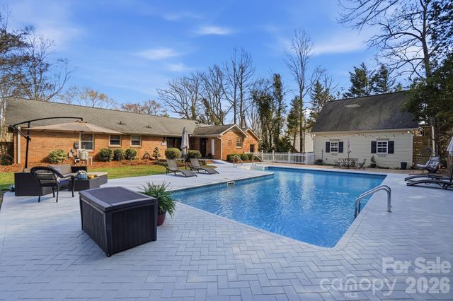 5334 Shoreview Drive, Concord, NC 28025