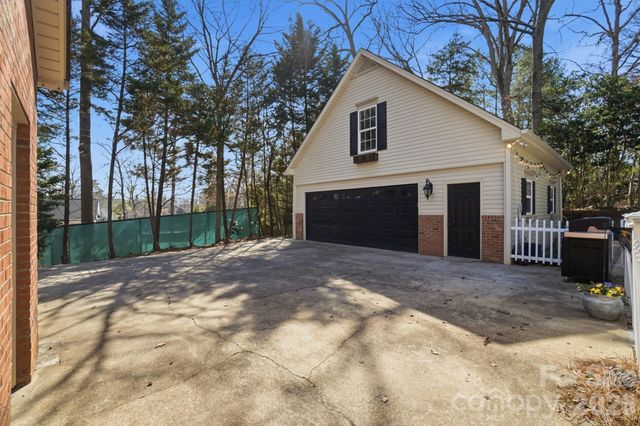 5334 Shoreview Drive, Concord, NC 28025