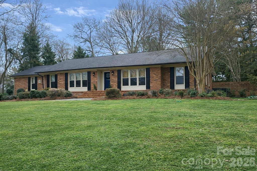 5334 Shoreview Drive, Concord, NC 28025