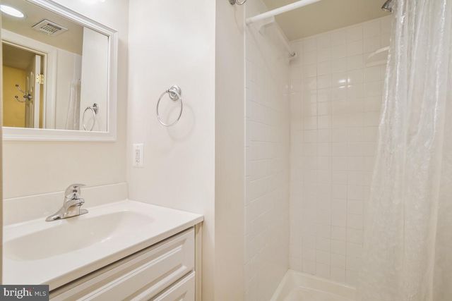 7520 FILBERT TER, Gaithersburg, MD 20879