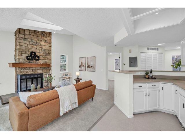 6112 Habitat Dr 2, Boulder, CO 80301