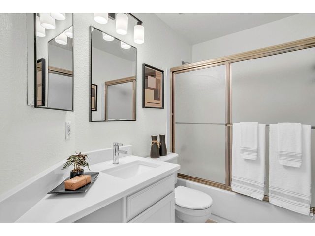 6112 Habitat Dr 2, Boulder, CO 80301