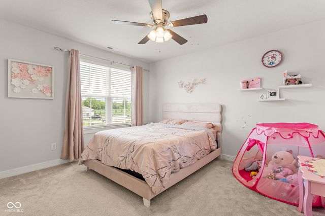 569 Wilsons Farm Drive, Fortville, IN 46040