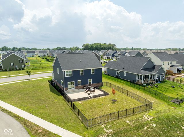 569 Wilsons Farm Drive, Fortville, IN 46040