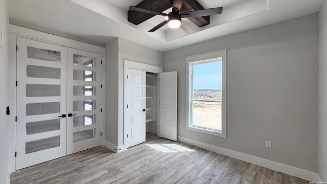 105 Oakmont Ln, La Vernia, TX 78121