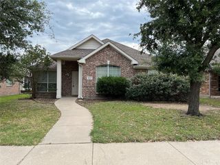 13697 Mill Town Drive, Frisco, TX 75033