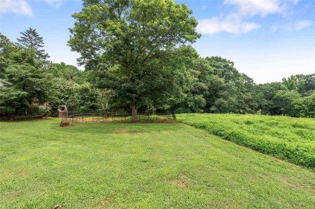 2414 Bethesda Church Road, Carrollton, GA 30117