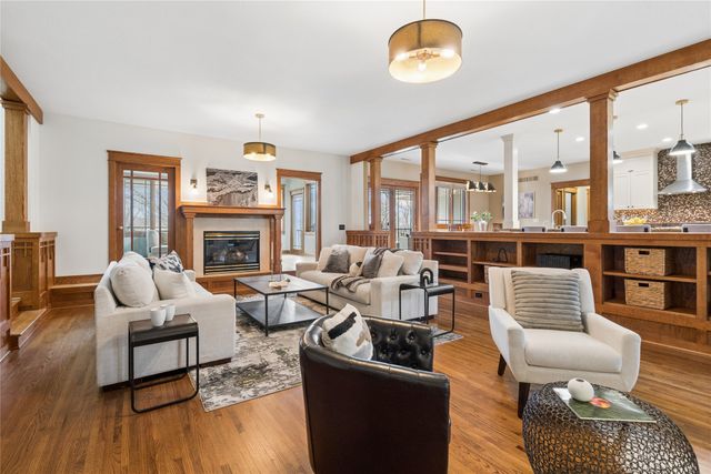 36599 River Oaks Circle, Cumming, IA 50061