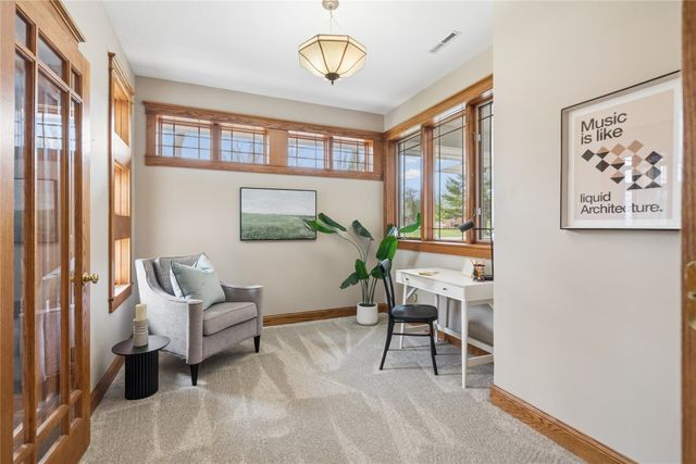 36599 River Oaks Circle, Cumming, IA 50061