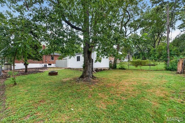 9016 Bessemer Avenue, Berkeley, MO 63134