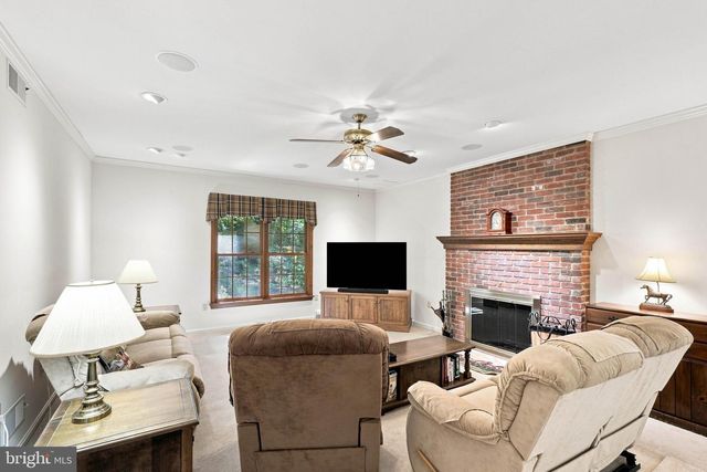 1200 ASH LN, Lebanon, PA 17042