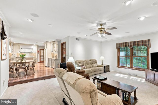 1200 ASH LN, Lebanon, PA 17042