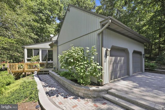 1200 ASH LN, Lebanon, PA 17042