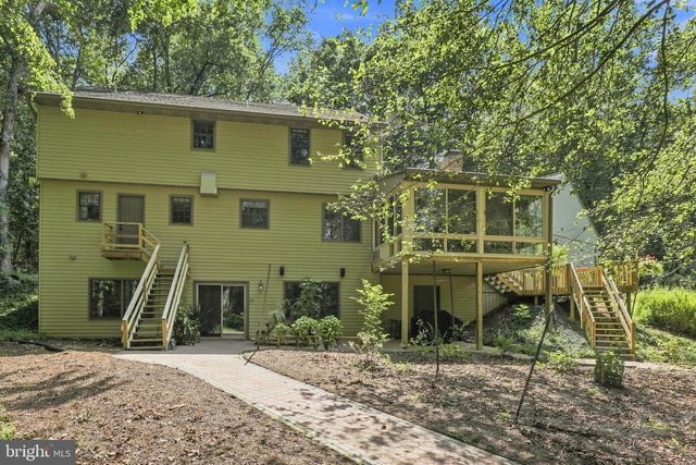 1200 ASH LN, Lebanon, PA 17042